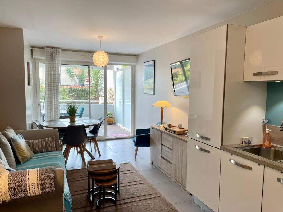Apartament 21 - Tres Agreable Rdc Avec Terrasse Et Parking Bandol Zewnętrze zdjęcie