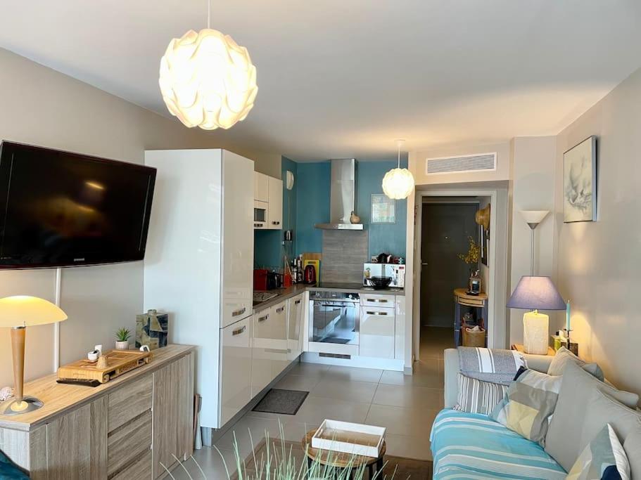 Apartament 21 - Tres Agreable Rdc Avec Terrasse Et Parking Bandol Zewnętrze zdjęcie