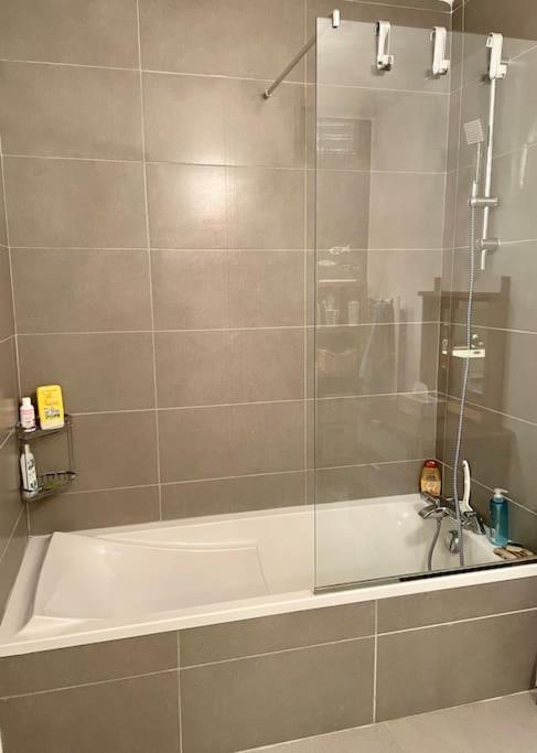Apartament 21 - Tres Agreable Rdc Avec Terrasse Et Parking Bandol Zewnętrze zdjęcie