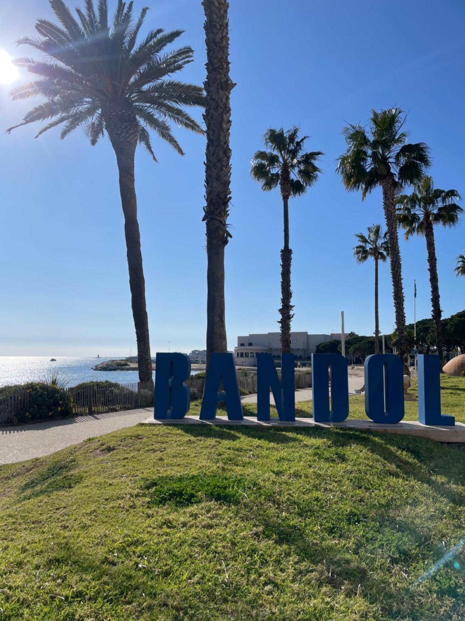 Apartament 21 - Tres Agreable Rdc Avec Terrasse Et Parking Bandol Zewnętrze zdjęcie